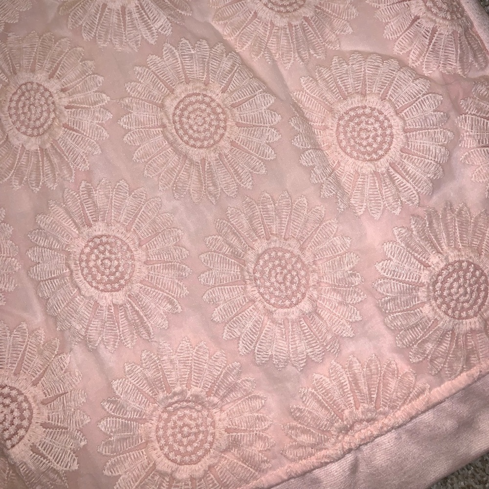 Lauren Conrad Light Pink floral longsleeve top XS - Picture 6 of 8